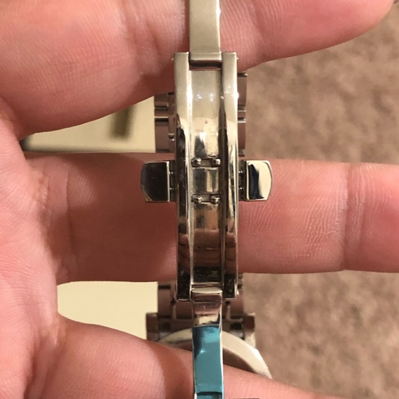 BURBERRY - GENTS HERITAGE STAINLESS STEEL WATCH - Picture 5 of 8